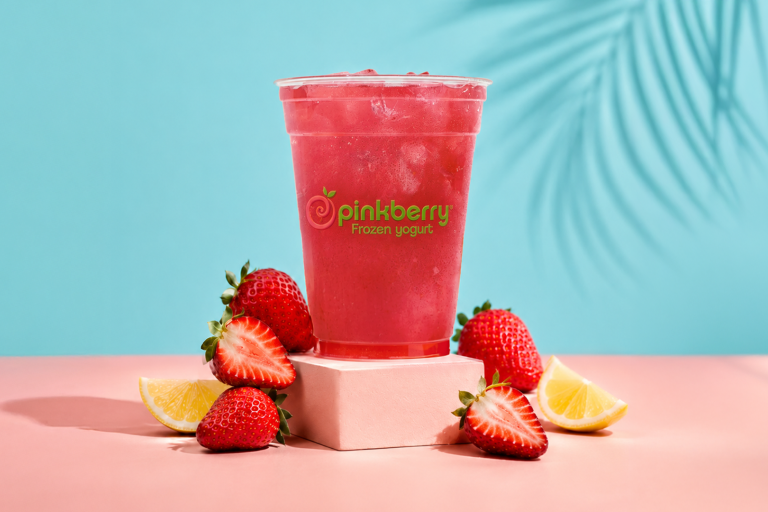 Yaz�n Ferahlatan Yeni Lezzeti: Çilekli Limonata Pinkberry�de